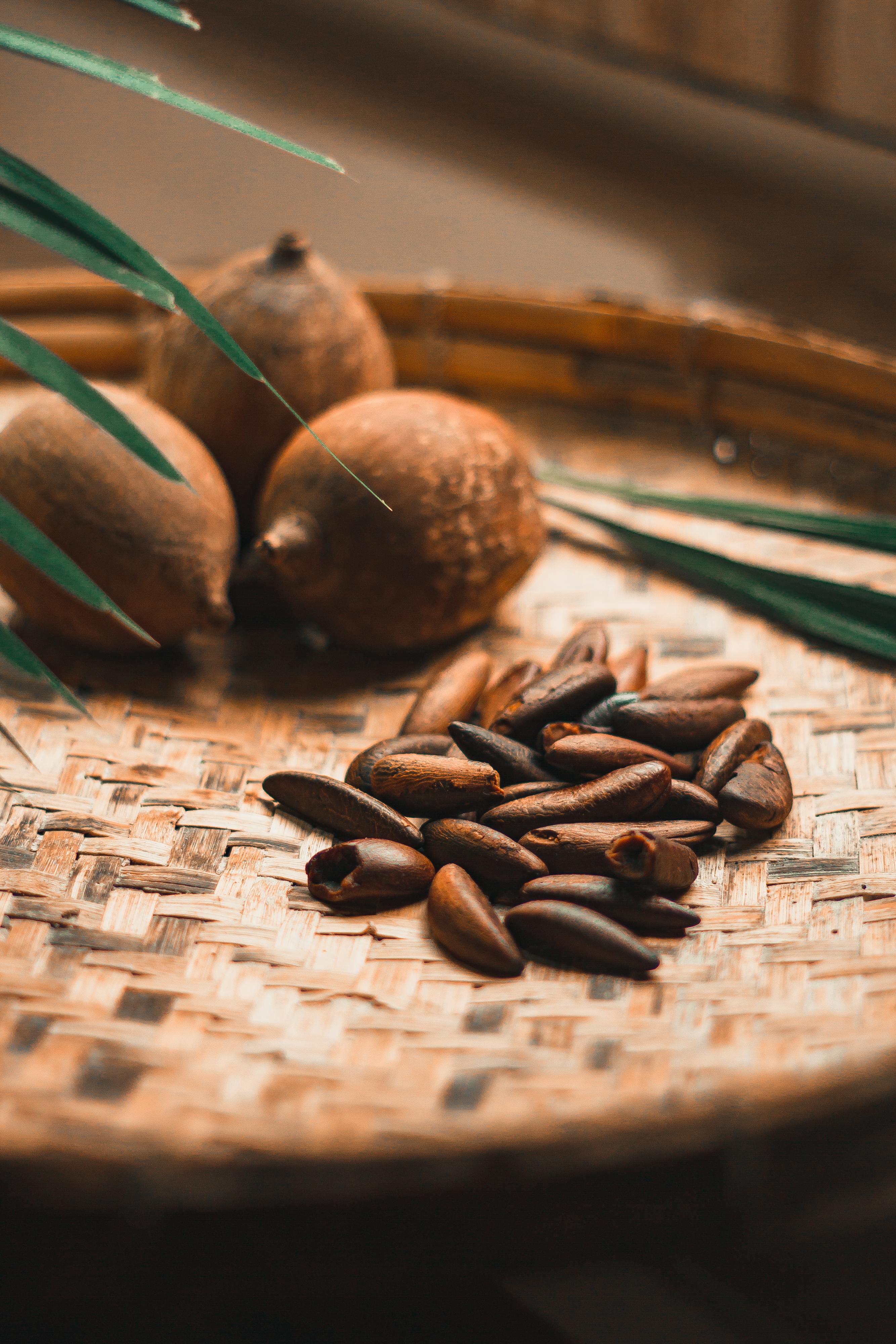 Unshelled Nuts